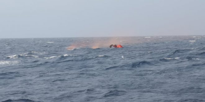 Salvarea tuturor pasagerilor și echipajului navei britanice din Milos (fotografii, video)