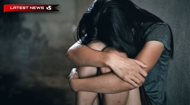 Antrenor de tenis în vârstă de 35 de ani, arestat: acuzat că a abuzat sexual două sportive minore