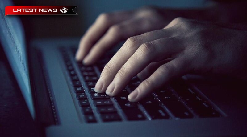 În primul caz, un tânăr de 23 de ani a fost arestat la Salonic, în timp ce în al doilea, la Atena, a fost întocmit un dosar cu procedură obișnuită împotriva unui tânăr de 28 de ani.