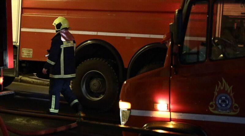 Incendiu mortal la Salonic: Tatăl fetei neînvinse este mișcat - Cei doi copii au fost găsiți îmbrățișați