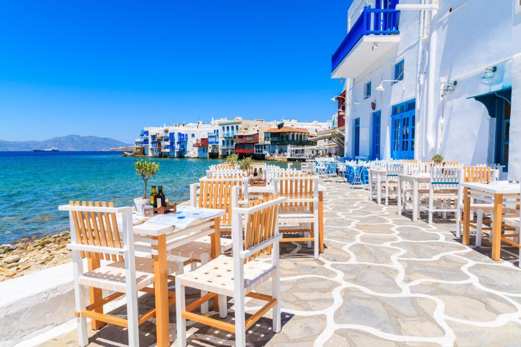 Ghidul tau de vacanta pe coltul de rai al petrecaretilor, Mykonos