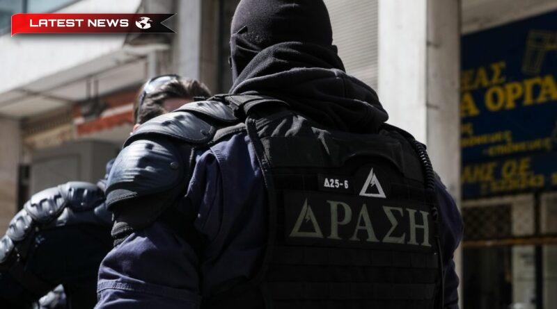 Operațiunile poliției grecești în centrul Atenei, Piața Victoria și gara Larissa continuă pentru a patra zi, cu 51 de arestări
