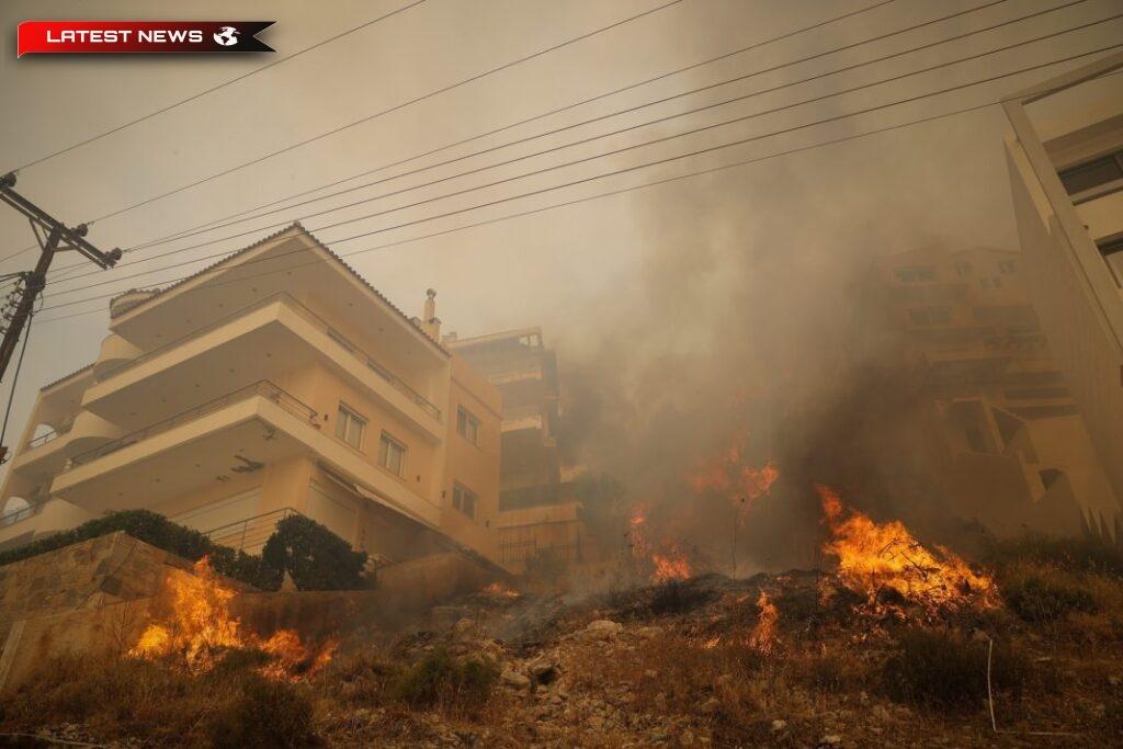 Incendiu mare în Ano Glyfada și Panorama Voula evacuate