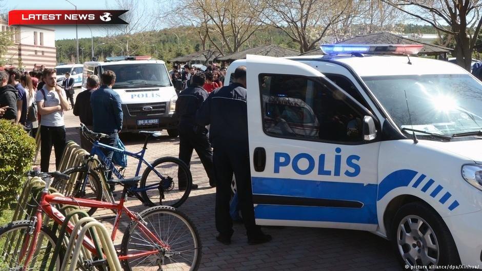 Istanbul .. Un tânăr își dă foc în timp ce scandează „Dumnezeu este mare”