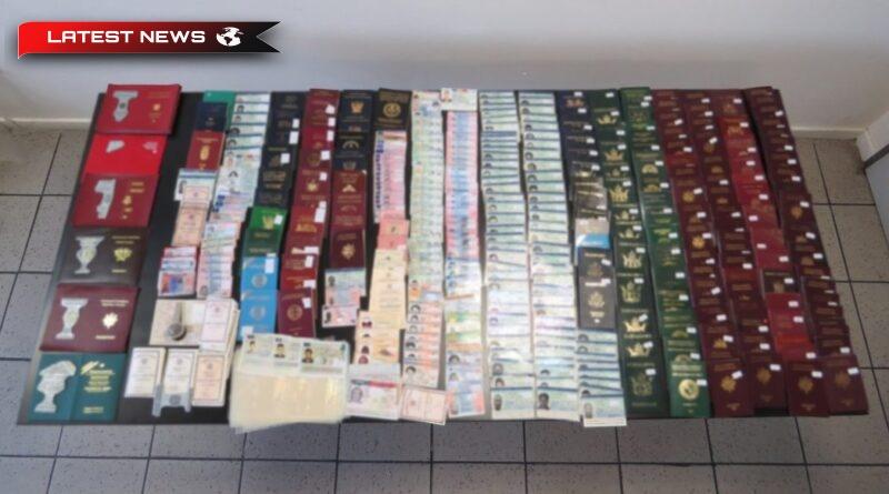 Destructurarea unei bande internaționale de trafic de migranți - într-o operațiune specială în centrul Atenei