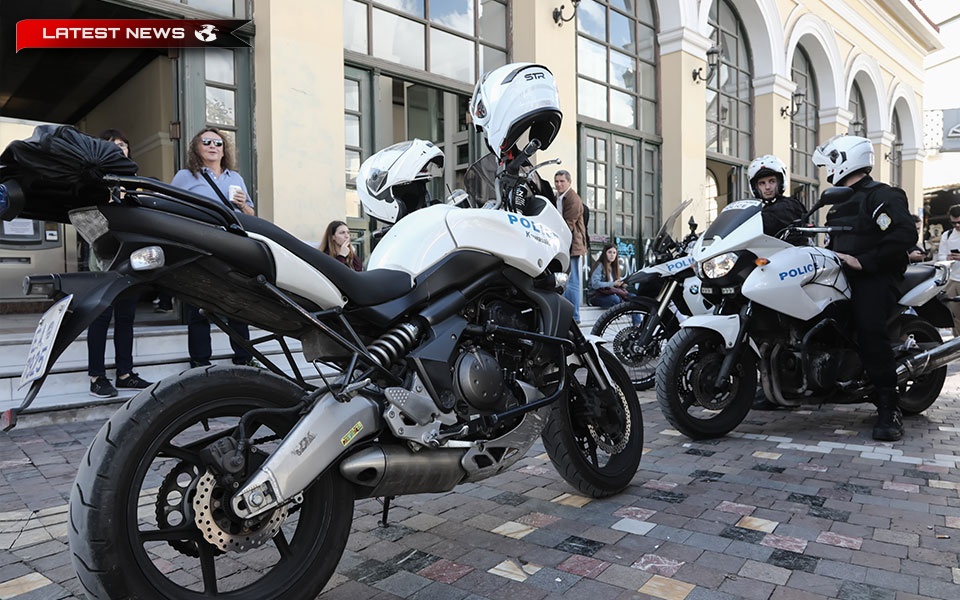 Stația de metrou „Monastiraki” este evacuată - Apel cu bombă