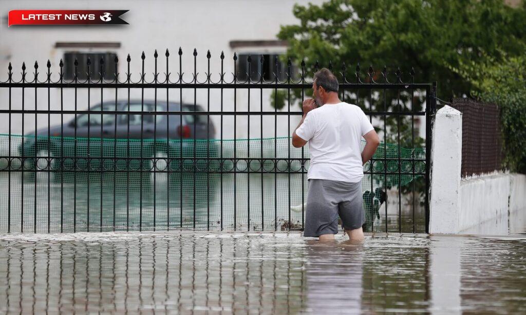 Ministrul grec al crizei climatice îndeamnă cetățenii să fie vigilenți în timpul unui val de vreme rea