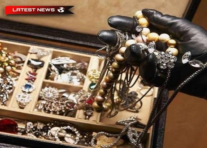 O femeie victimă a unui jaf la Glyfada- furate și bijuterii de un milion de euro!