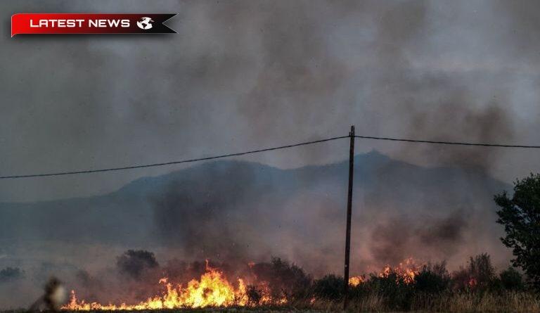 Ilia: Incendiu în curs în Spiantza - Pompierul a leșinat