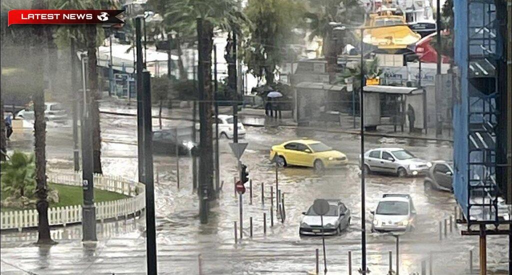 Pireu: Drumurile sunt inundate din cauza ploii abundente - Unde traficul a fost oprit - Fotografii
