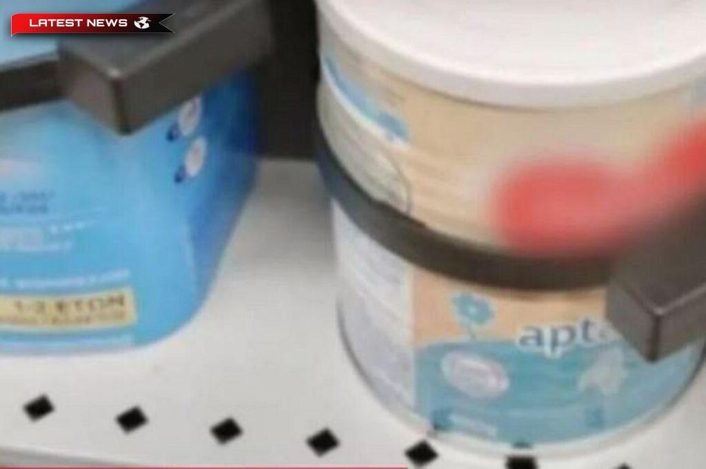 Imagine șocantă: Supermarket a pus antifurt în laptele pentru bebeluși