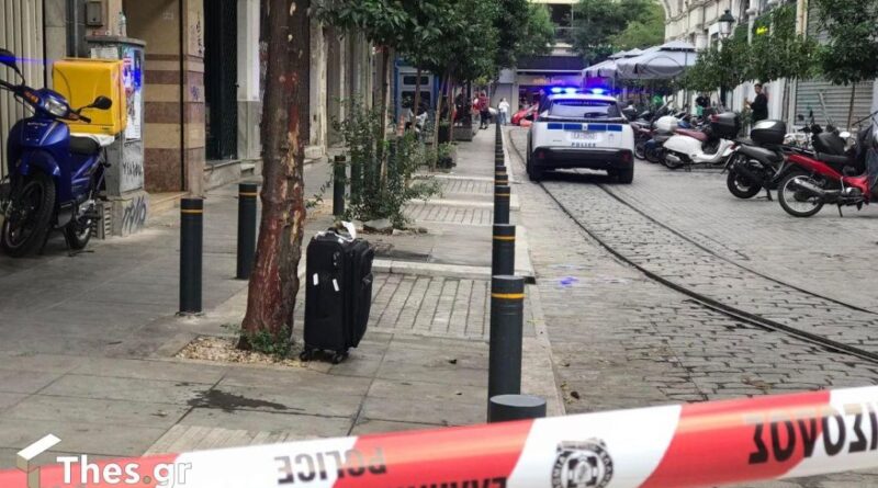Alertă la Salonic: O valiză suspectă a fost găsită în fața muzeului evreiesc
