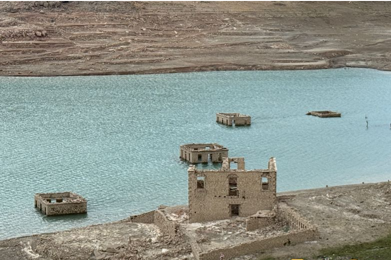 Avertisment alarmant privind rezervele de apă de la barajul Mornos: Atena se confruntă cu un risc major de aprovizionare