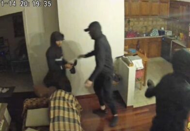 Jaf îndrăzneț în Burnazi: Camerele de supraveghere surprind momentul acțiunii