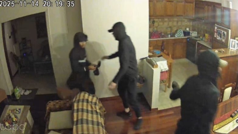 Jaf îndrăzneț în Burnazi: Camerele de supraveghere surprind momentul acțiunii