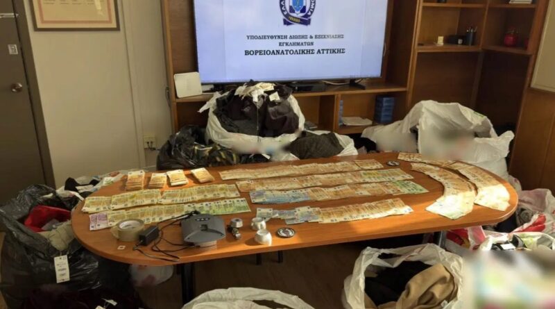 Rețea de furturi de îmbrăcăminte destructurată în Attica: Opt arestări în cadrul unei operațiuni comune greco-albaneze