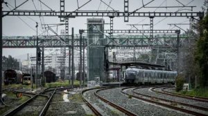 Incident feroviar spre Larissa: Tren intrat pe linia greșită stârnește noi temeri privind siguranța rețelei elene Incident feroviar spre Larissa: Tren intrat pe linia greșită stârnește noi temeri privind siguranța rețelei elene